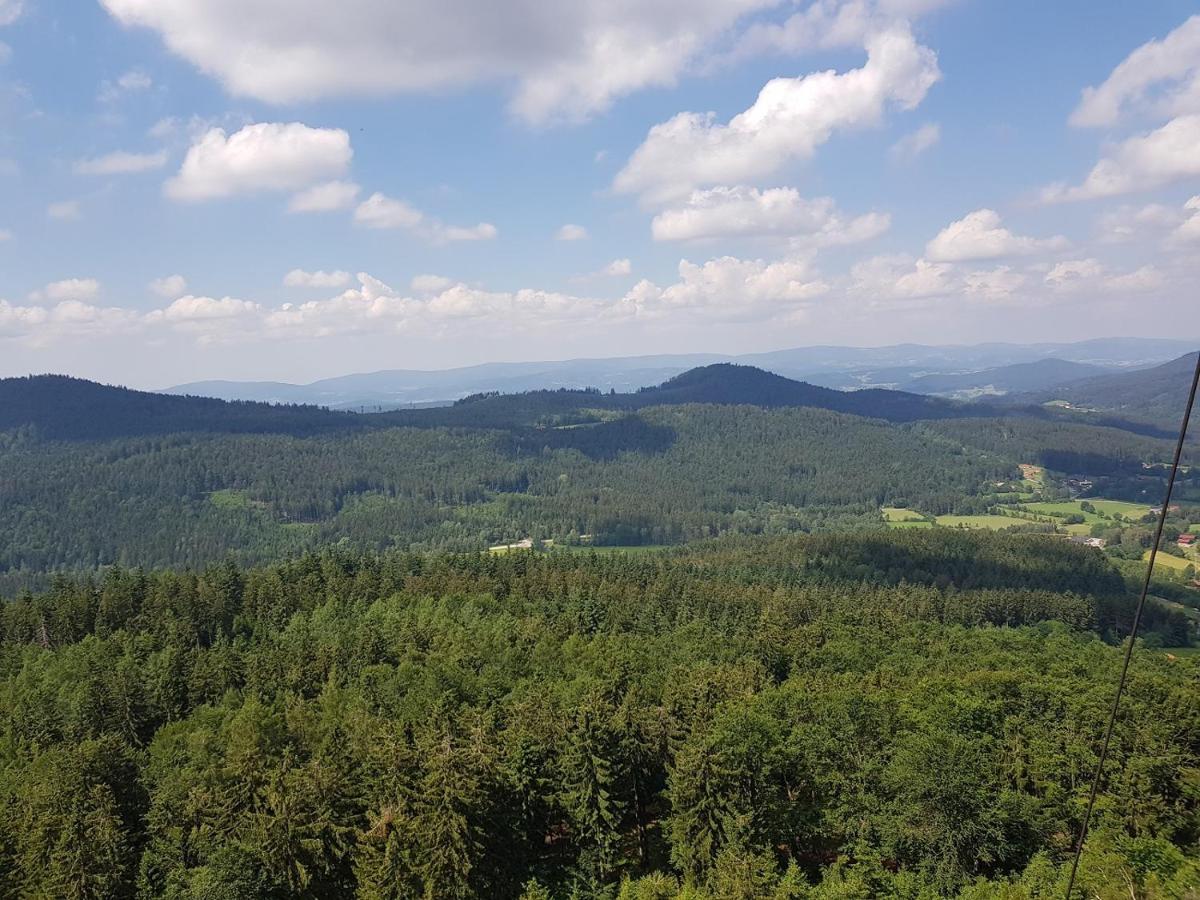 Ferienwohnung Am Kirchberg Achslach Ngoại thất bức ảnh